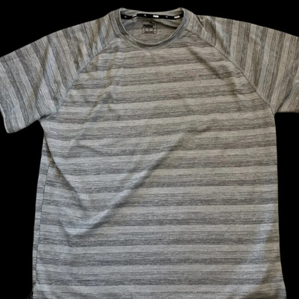 Puma men's extra large T-shirt